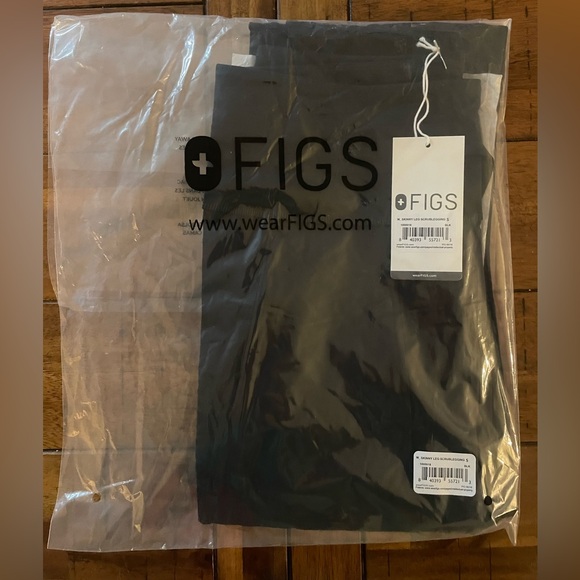 High Waisted Seville ScrubLegging™ - Black - Picture 8 of 8